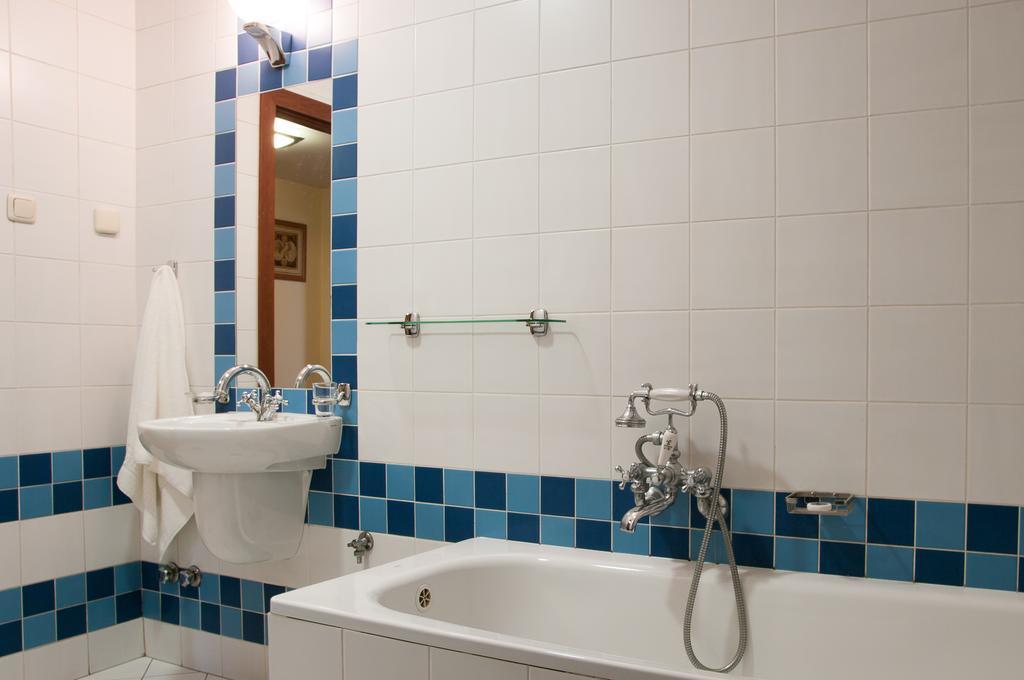 Hotel Sutoris Bochnia Pokoj fotografie