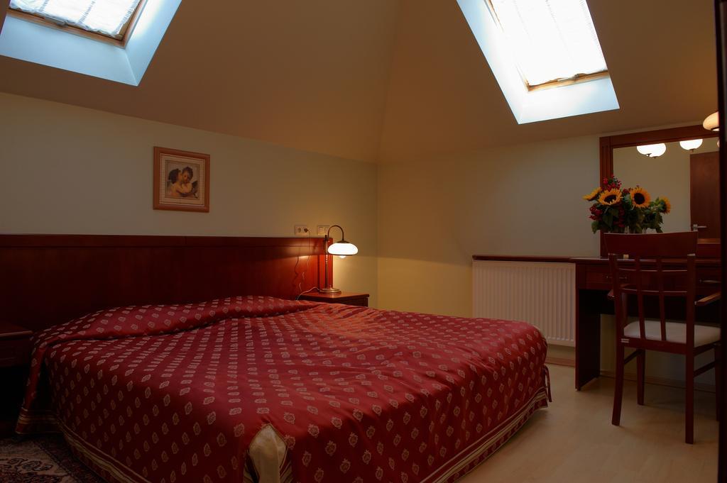 Hotel Sutoris Bochnia Pokoj fotografie